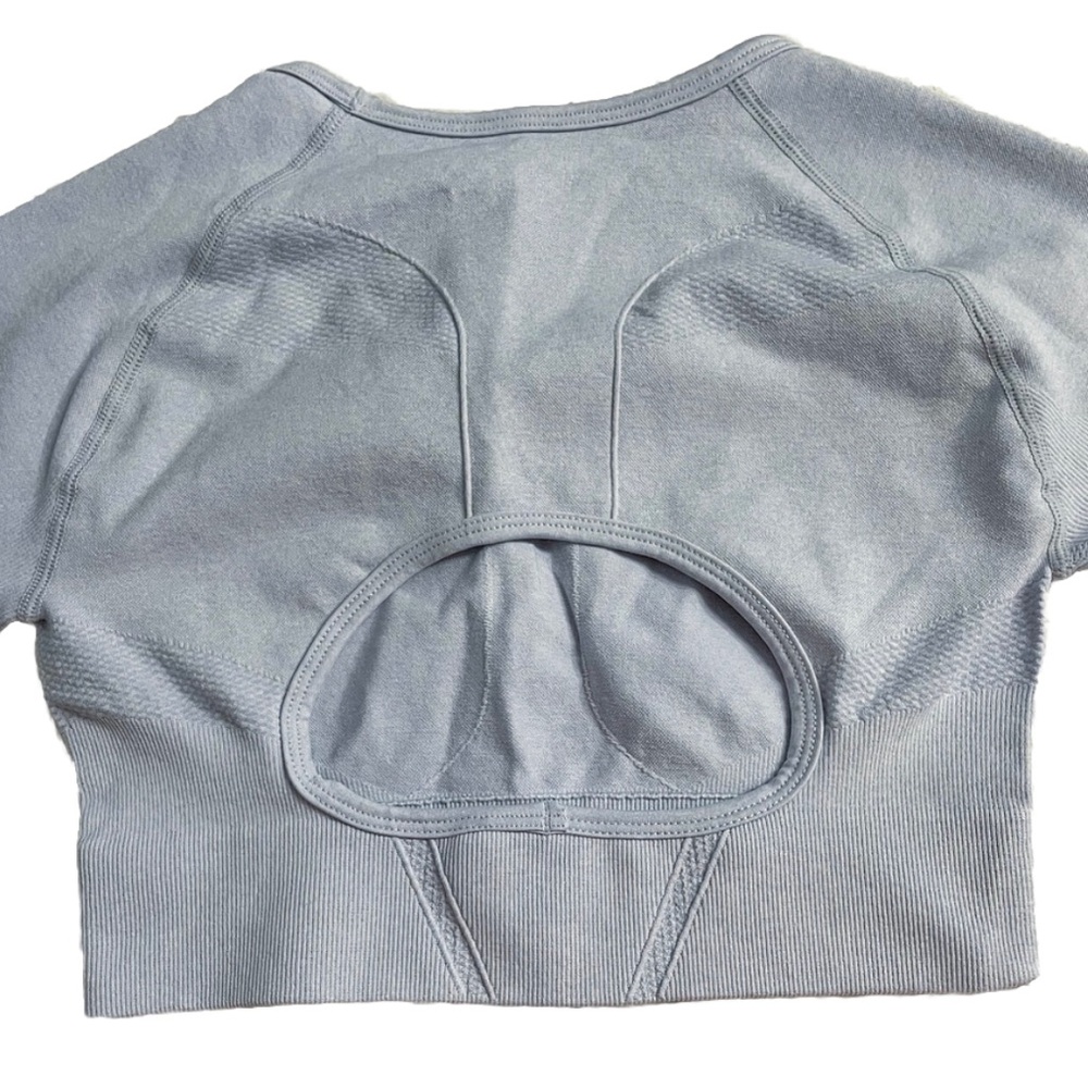 Jollmono Seamless Long Sleeve Open Back Crop Top Gray Size S - Picture 5 of 9